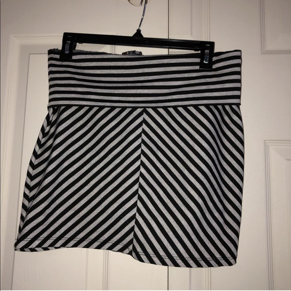 Comfy/cute skirt
